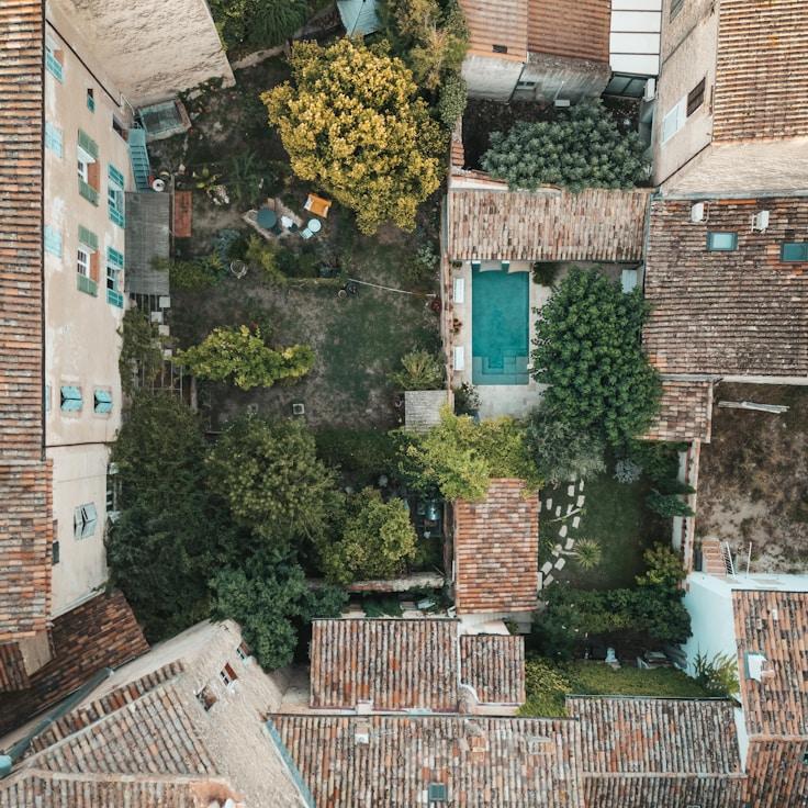 Family-friendly dining with comfortable seating